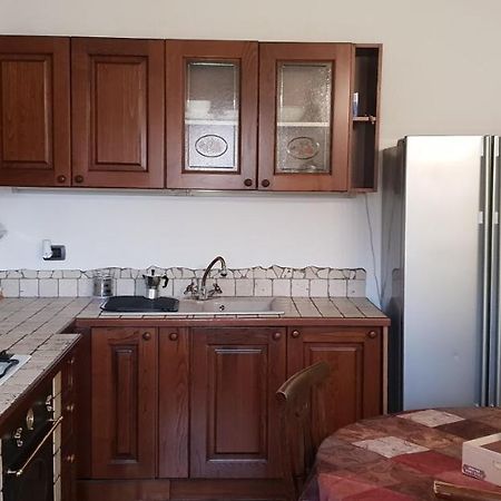 Casa In Palazzo Storico Apartment Locate di Triulzi Exterior foto