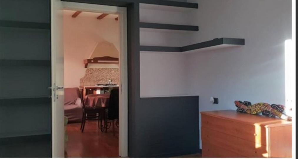 Casa In Palazzo Storico Apartment Locate di Triulzi Exterior foto