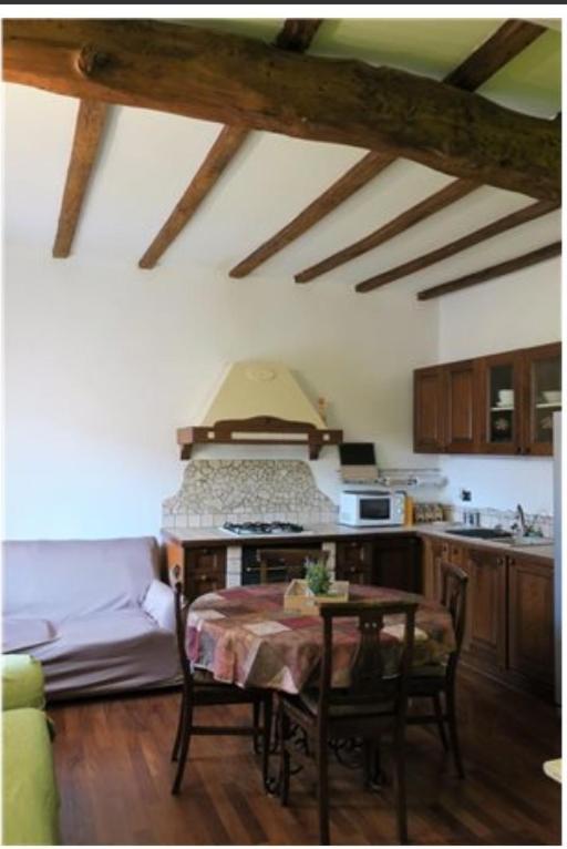 Casa In Palazzo Storico Apartment Locate di Triulzi Exterior foto